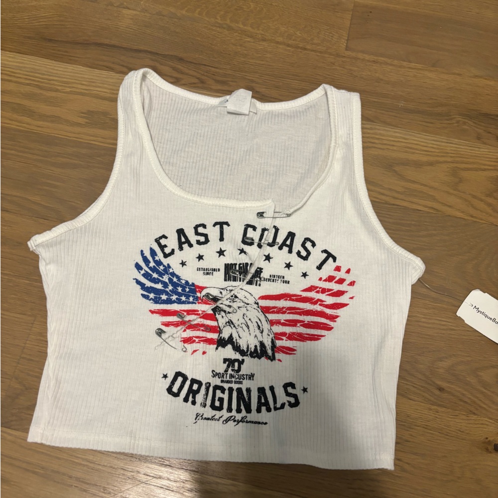 NWT white crop tank top America size large